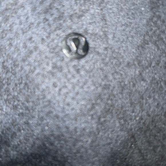 Lululemon Snake Print Leggings Black Size 4 - Picture 2 of 2